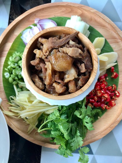 หมูหวานทรงเครื่อง