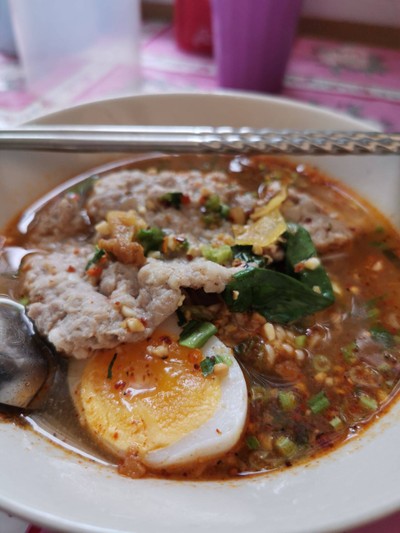 มาม่าต้มยำไข่