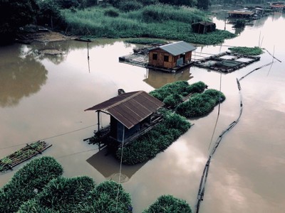 ชุมชนเรือนแพ ลุ่มน้ำสะแกกรัง