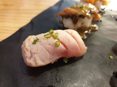 ซูชิปลาทูน่า