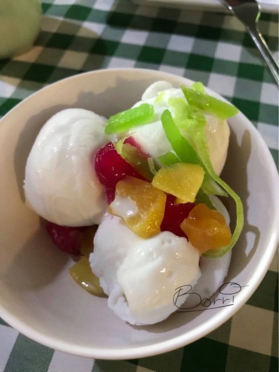 ไอติมกระทิ