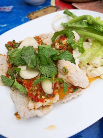 อาหาร หรือ เครื่องดื่ม