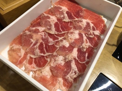 สันคอหมู