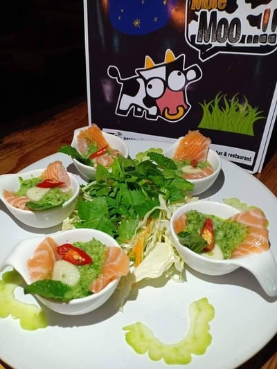 More Moo Bar & Resturant