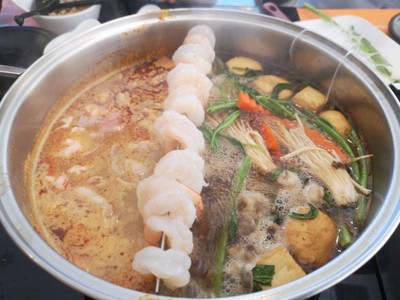 สามชั้นคุโรบูตะ