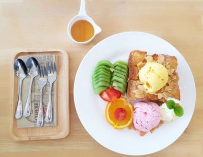 The Pine Honey Toast