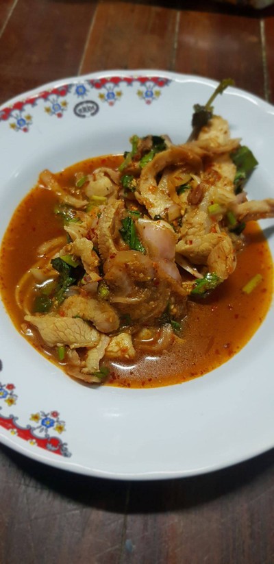 น้ำตกหมู