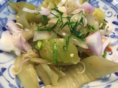ผักกาดดองยำสมุนไพร
