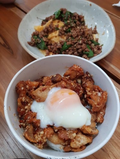 เมนูของร้าน Ekkamai Macchiato at Nang Lerng Nang Lenrng