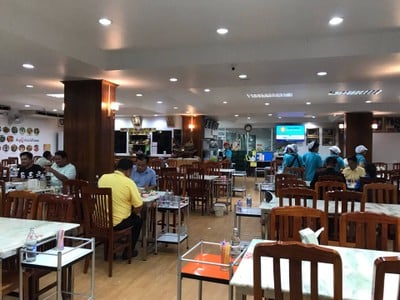 บรรยากาศ เบียร์หิมะ ประชาชื่น