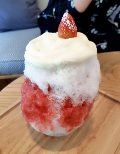 Strawberry Cheesecake Kakigori