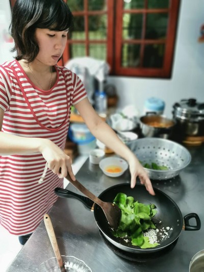 วิธีทำ ใบเหลียงผัดไข่