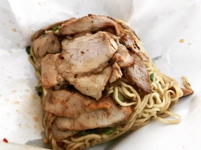 บะหมี่แห้งต้มยำ