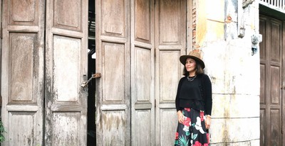 บ้านไม้เก่า