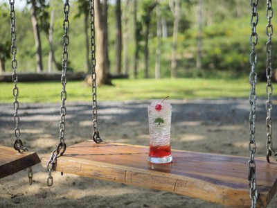 อาหาร หรือ เครื่องดื่ม