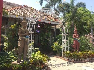 ตลาดน้ำหัวหินสามพันนาม