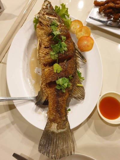 ปลากระพงทอดน้ำปลา
