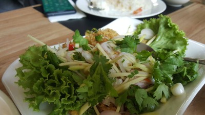 อาหาร หรือ เครื่องดื่ม