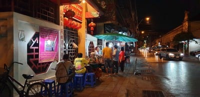 ก๋วยเตี๋ยวเนื้อลุงพร