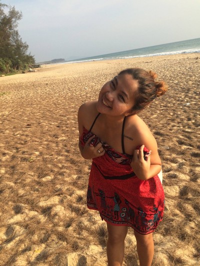 สระว่ายน้ำ/ชายหาด