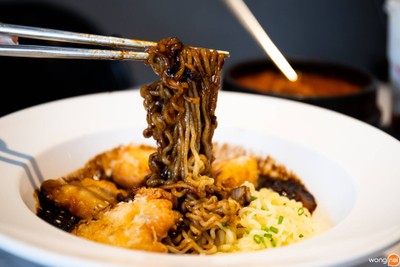 Hasul Korean Cafe And Restaurant (ฮาซอล) Hasul Korean Cafe And Restaurant (ฮาซอล)