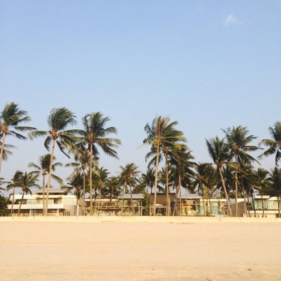สระว่ายน้ำ/ชายหาด