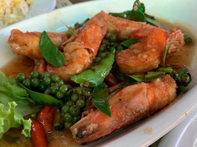 กุ้งผัดพริกขี้หนู