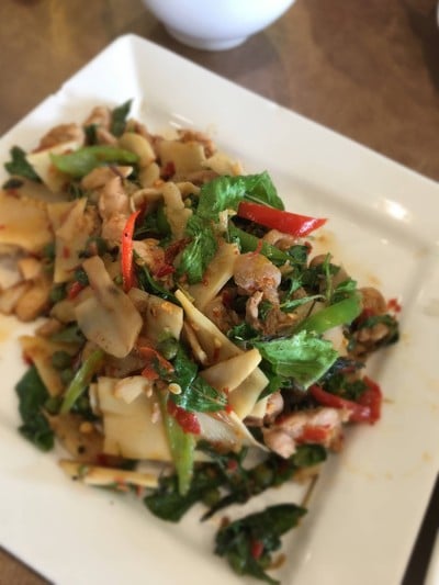 ครัวเสบียงป่าbyญิ๋งมล เจดีย์หัก ราชบุรี (Sabiangpah) ครัวเสบียงป่าbyญิ๋งมล เจดีย์หัก ราชบุรี (Sabiangpah)