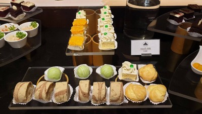 อาหาร หรือ เครื่องดื่ม