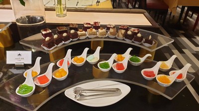 อาหาร หรือ เครื่องดื่ม