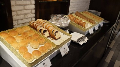 อาหาร หรือ เครื่องดื่ม