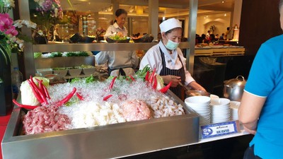 อาหาร หรือ เครื่องดื่ม