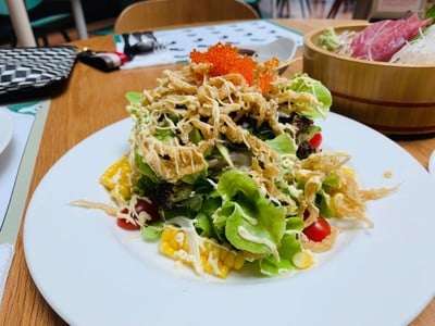 สลัดปลาเงิน