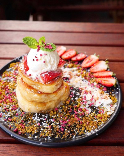 Sweet Life of Pancakes