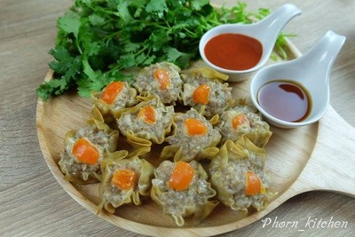 วิธีทำ ขนมจีบหมูสับไข่เค็ม วิธีทำ ขนมจีบหมูสับไข่เค็ม