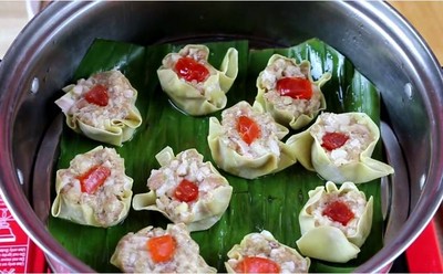 วิธีทำ ขนมจีบหมูสับไข่เค็ม วิธีทำ ขนมจีบหมูสับไข่เค็ม