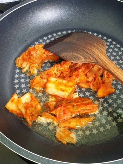 วิธีทำ ข้าวผัดกิมจิ (김치 볶음밥)
 กิมจิ พกกึมบับ