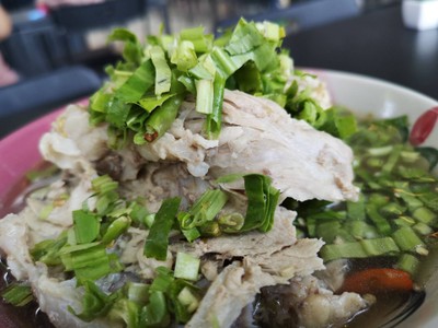 ข้าวแกงขวัญเรือน (Kwanruan thai Curry) ข้าวแกงขวัญเรือน (Kwanruan thai Curry)