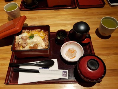 ข้าวหน้าไก่โอยาโกะ