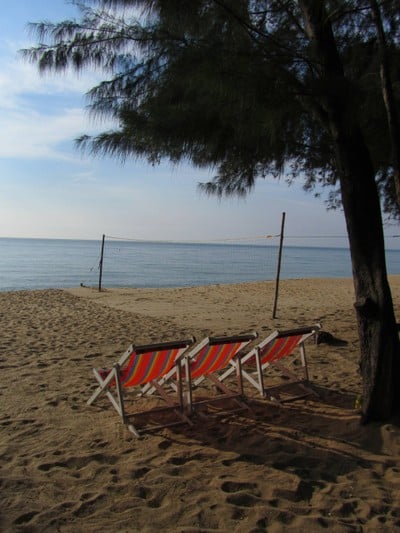 สระว่ายน้ำ/ชายหาด