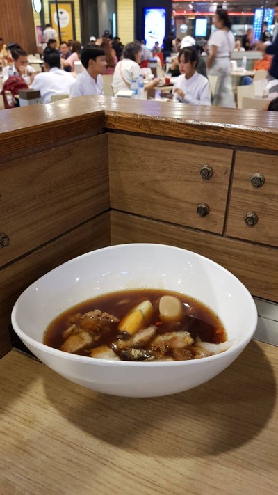 ก๋วยจั๊บน้ำข้น กรอบ-ไข่