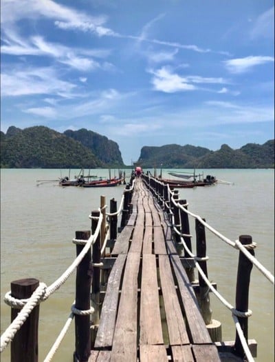 สะพานไม้อ่าวเตล็ด