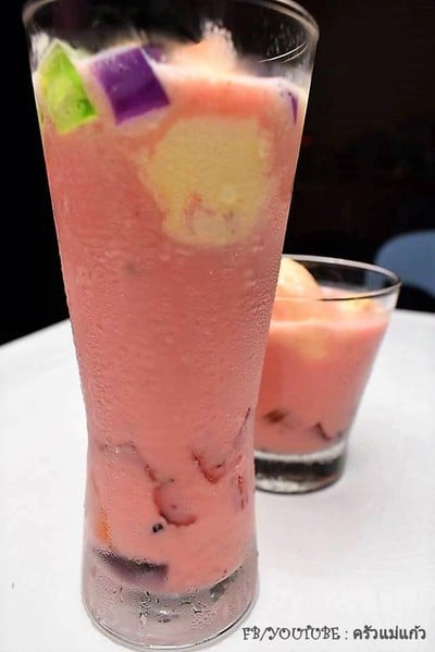 สมูทตี้สตรอว์เบอร์รีเยลลี่