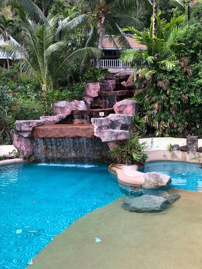 สระว่ายน้ำ/ชายหาด