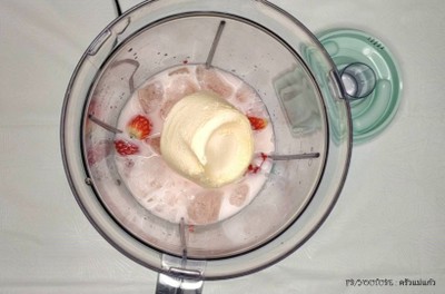 วิธีทำ สมูทตี้สตรอว์เบอร์รีเยลลี่