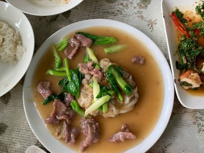 ราดหน้าเนื้อ