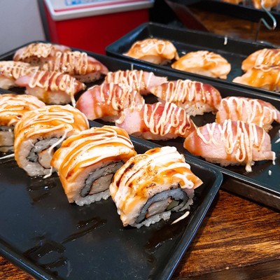 อาหาร หรือ เครื่องดื่ม