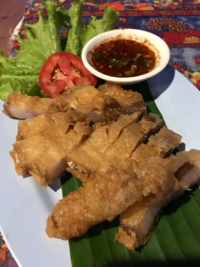 หมูสามชั้นทอด
