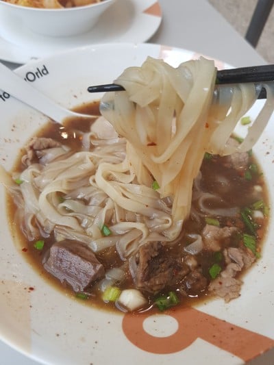 เมนูของร้าน จักรเพ็ชร centralwOrld