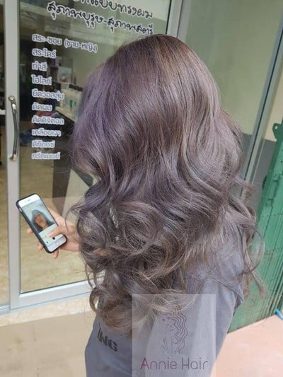 Annie Hair